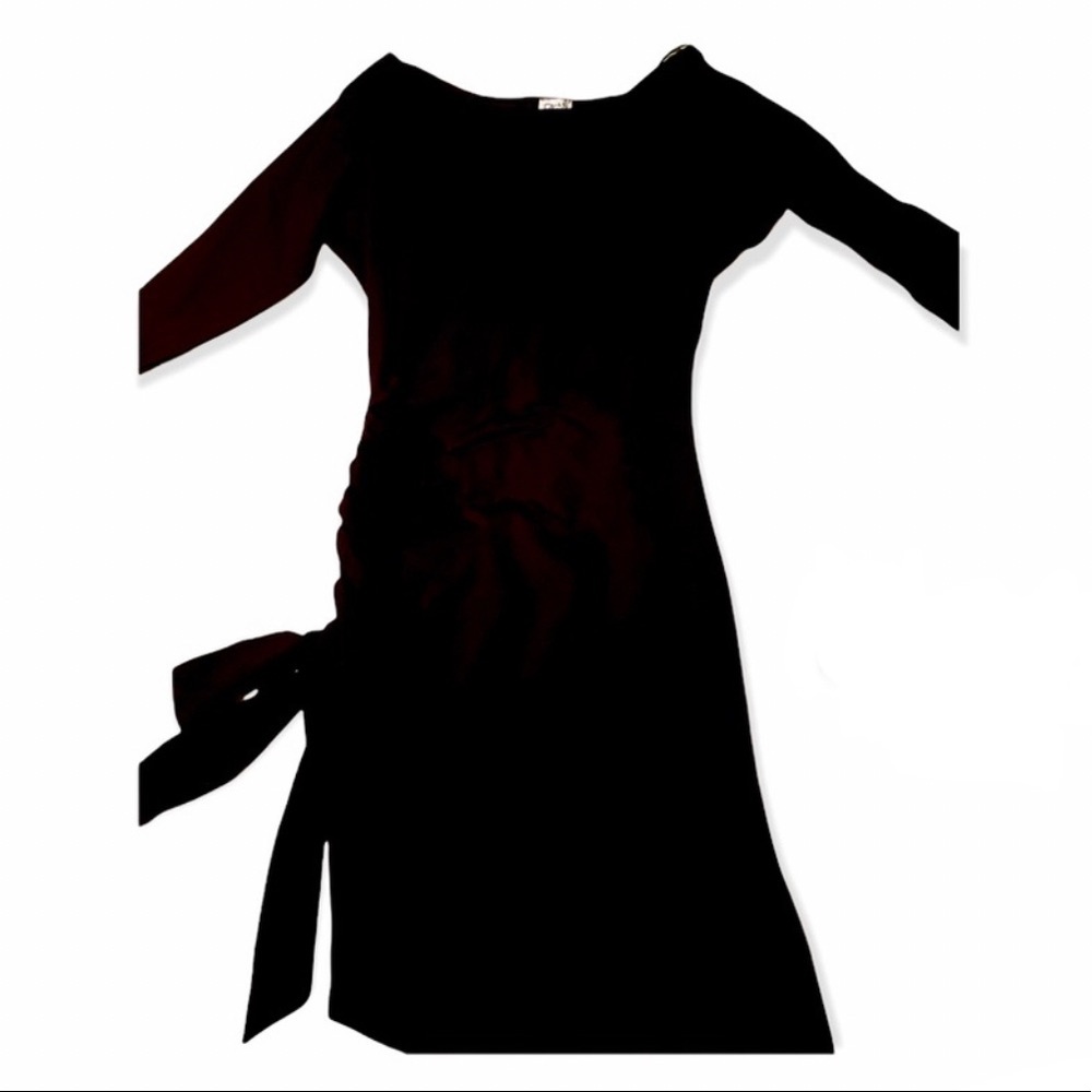 NWT CACHÉ Black Crewneck Dress with Ruche Side. Open 3/4 Sleeve, Size L